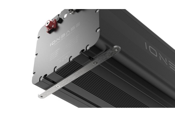 IONBASE Lithium Accu 12V 133Ah 1700Wh