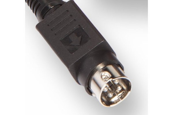 Salora voeding 4 polig voor LED tv 9100 / 9109 serie